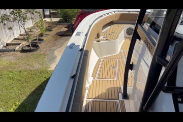 Fountain 38-CC-LS video