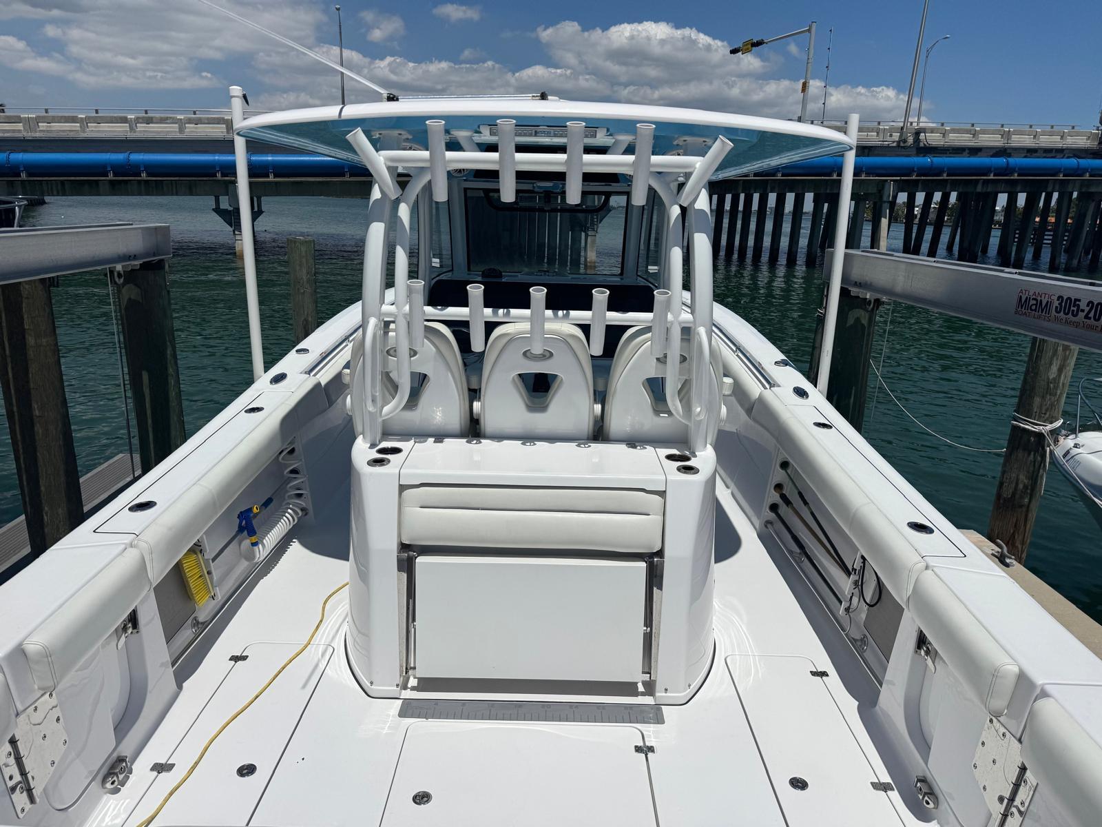 2020-sportsman-open-352-center-console-power-9759847-20250415142721913-1_XLARGE
