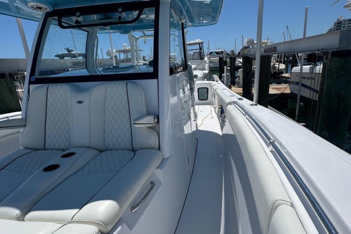 2020-sportsman-open-352-center-console-power-9759847-20250415142803656-1_XLARGE