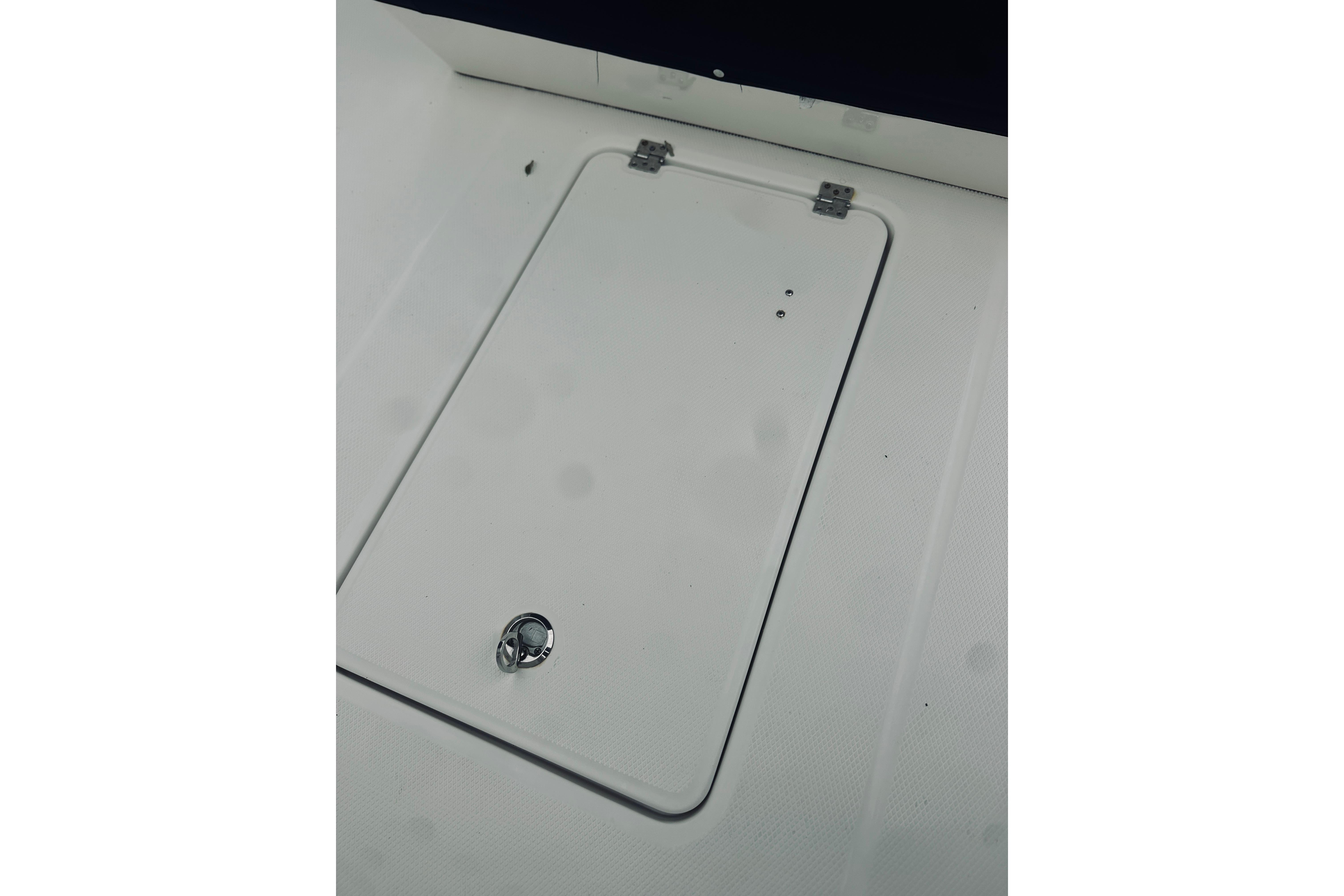 2022 Robalo R272 Center Console deck hatch with stainless steel latch.