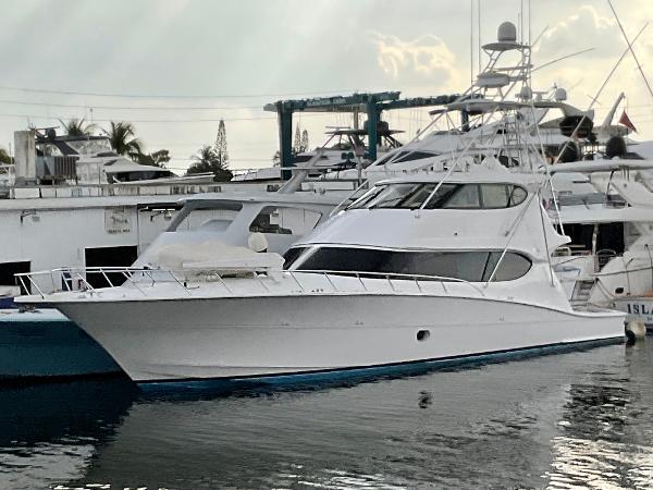 2008 Hatteras 77 Convertible