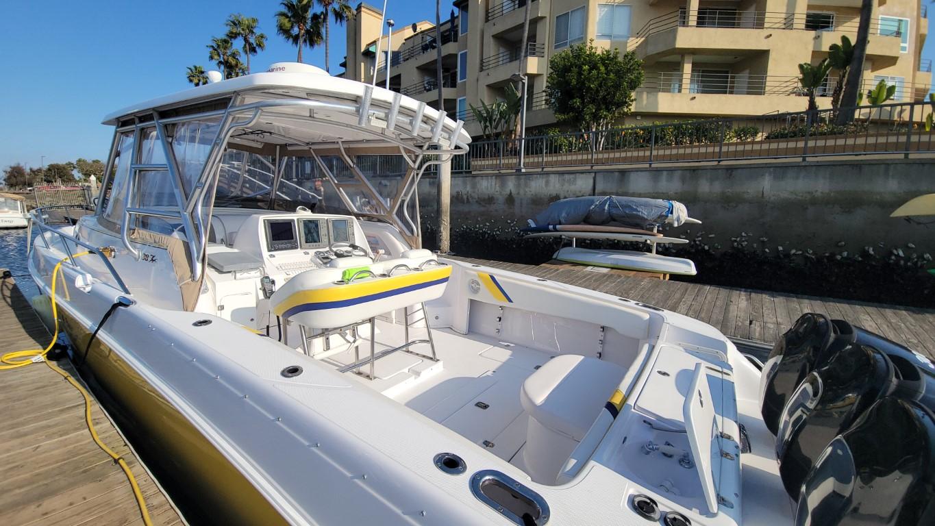 2004-donzi-38-zsf-power-9749852-20250407123846605-1_XLARGE