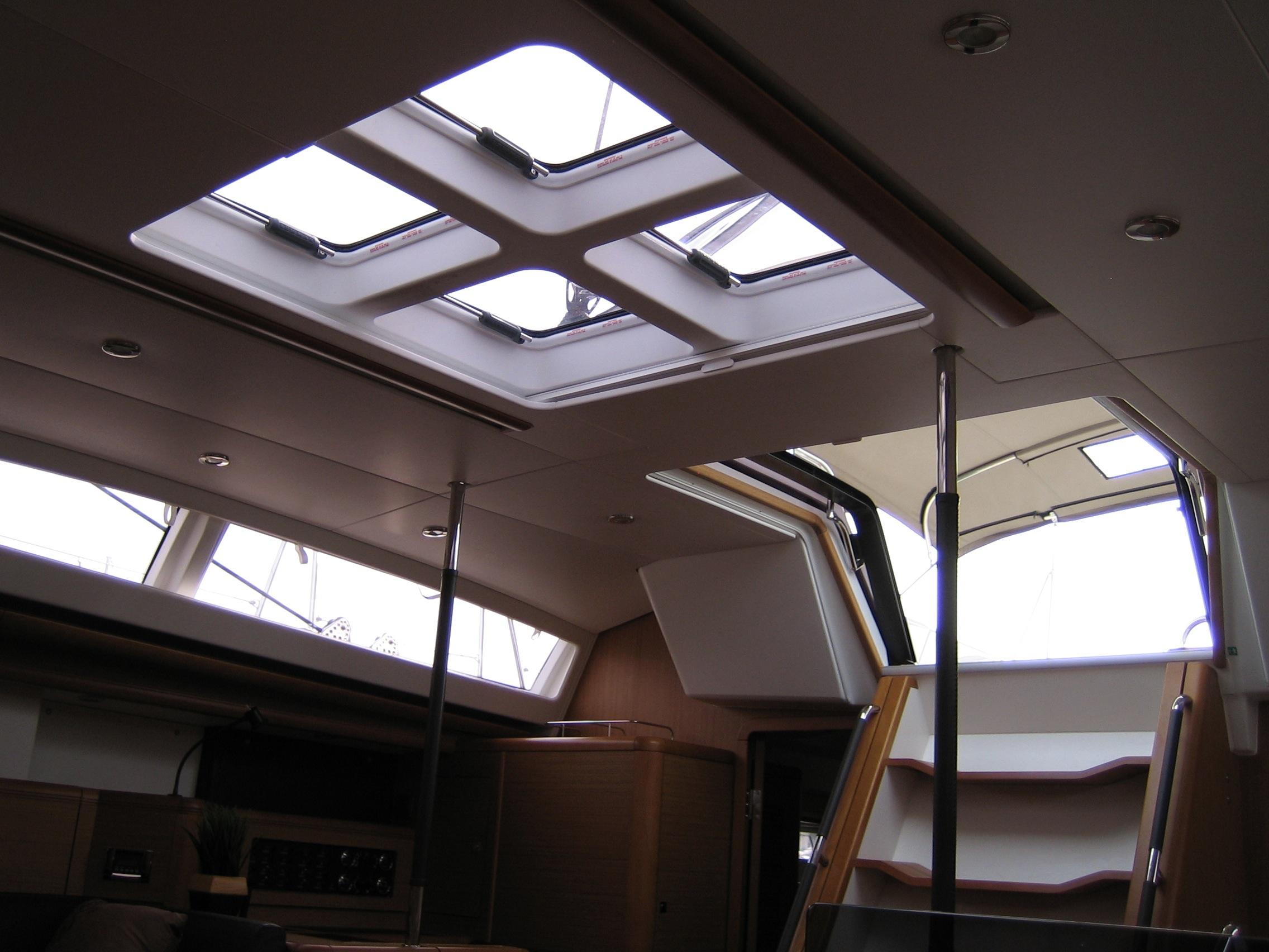Jeanneau-57 2011 -CA-US-9692850 | Thumbnail