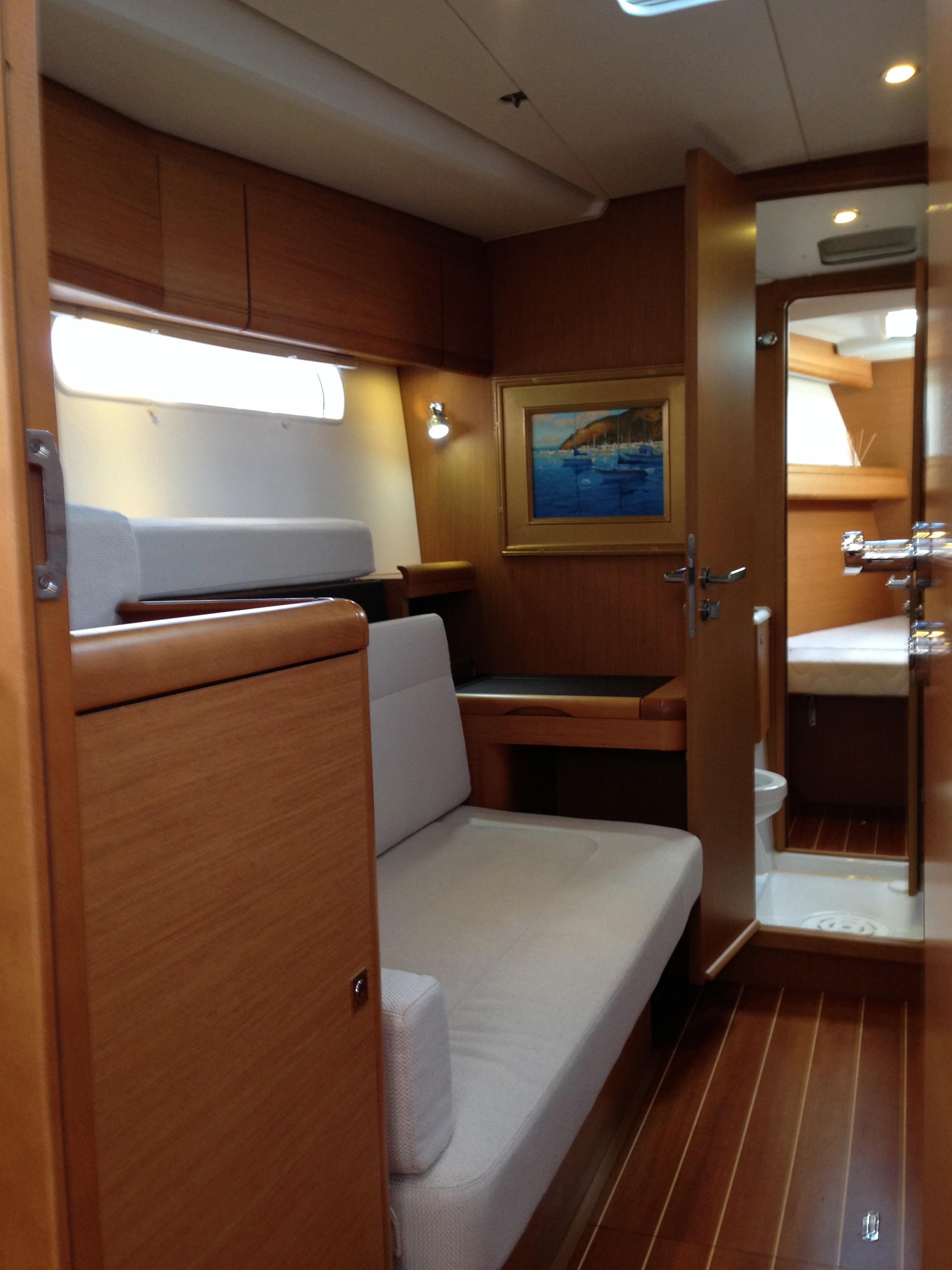 Jeanneau-57 2011 -CA-US-9692850 | Thumbnail