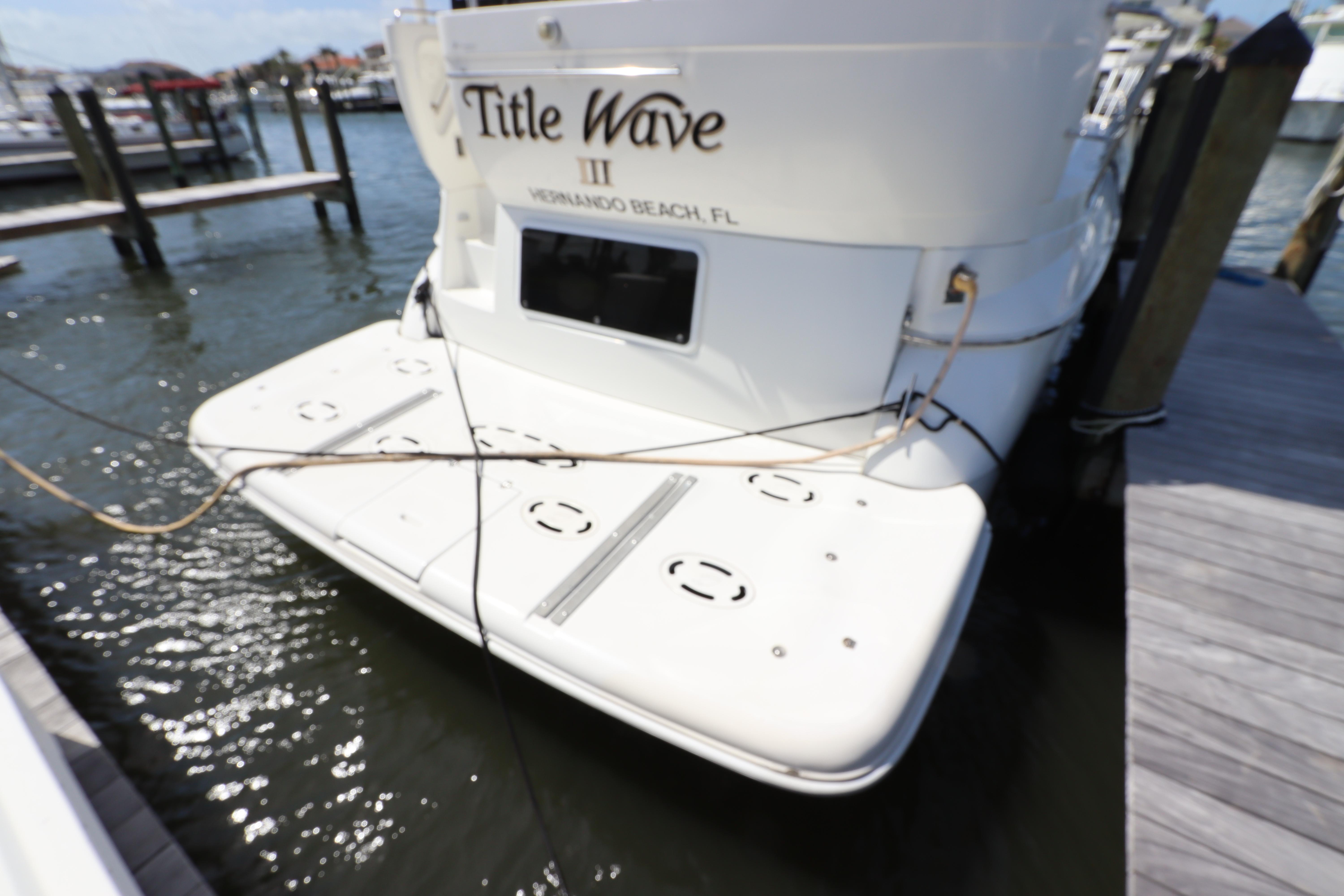 2001-cruisers-yachts-4450-express-motoryacht-power-9749864-20250407133832663-1_XLARGE