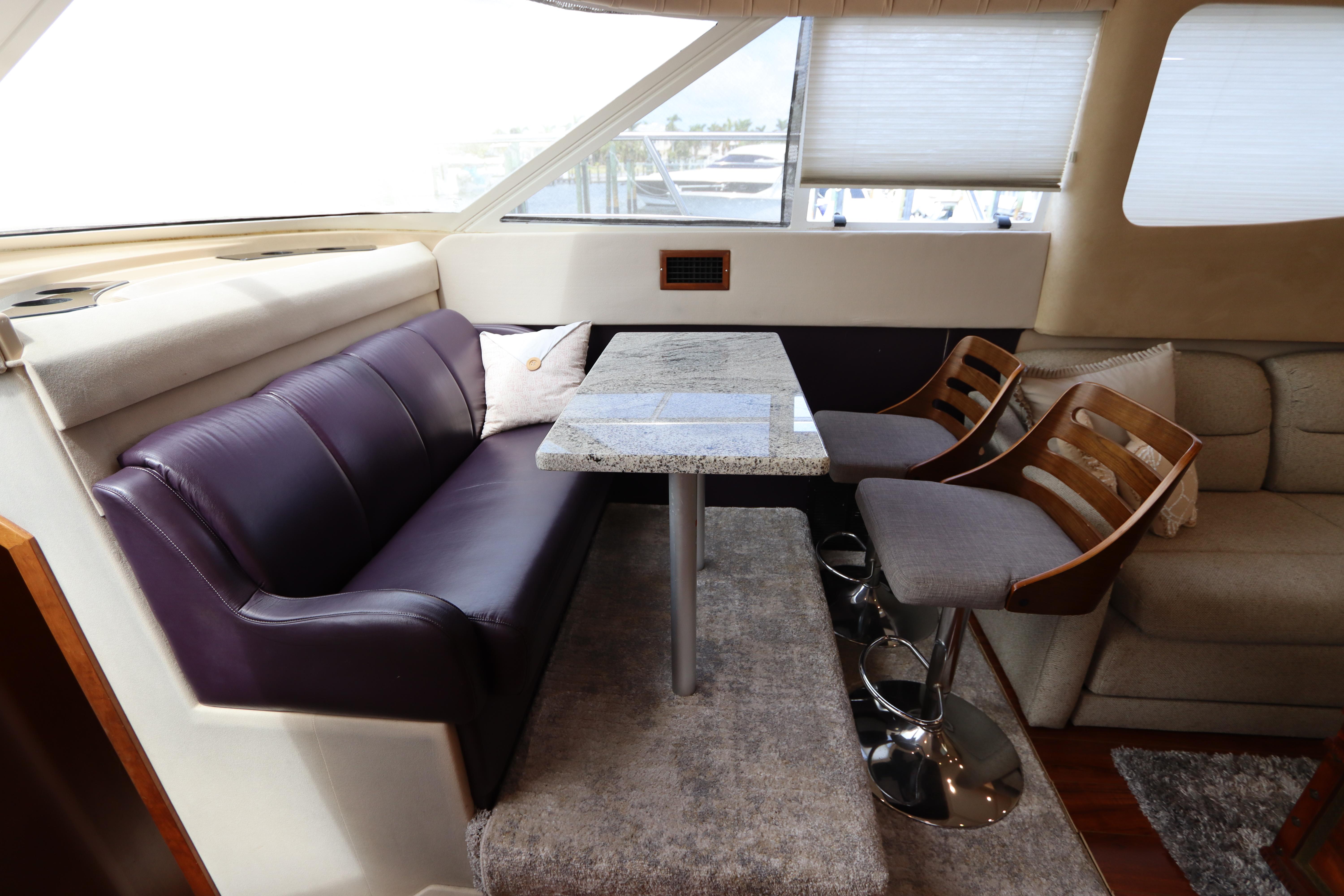 2001-cruisers-yachts-4450-express-motoryacht-power-9749864-20250407135123259-1_XLARGE