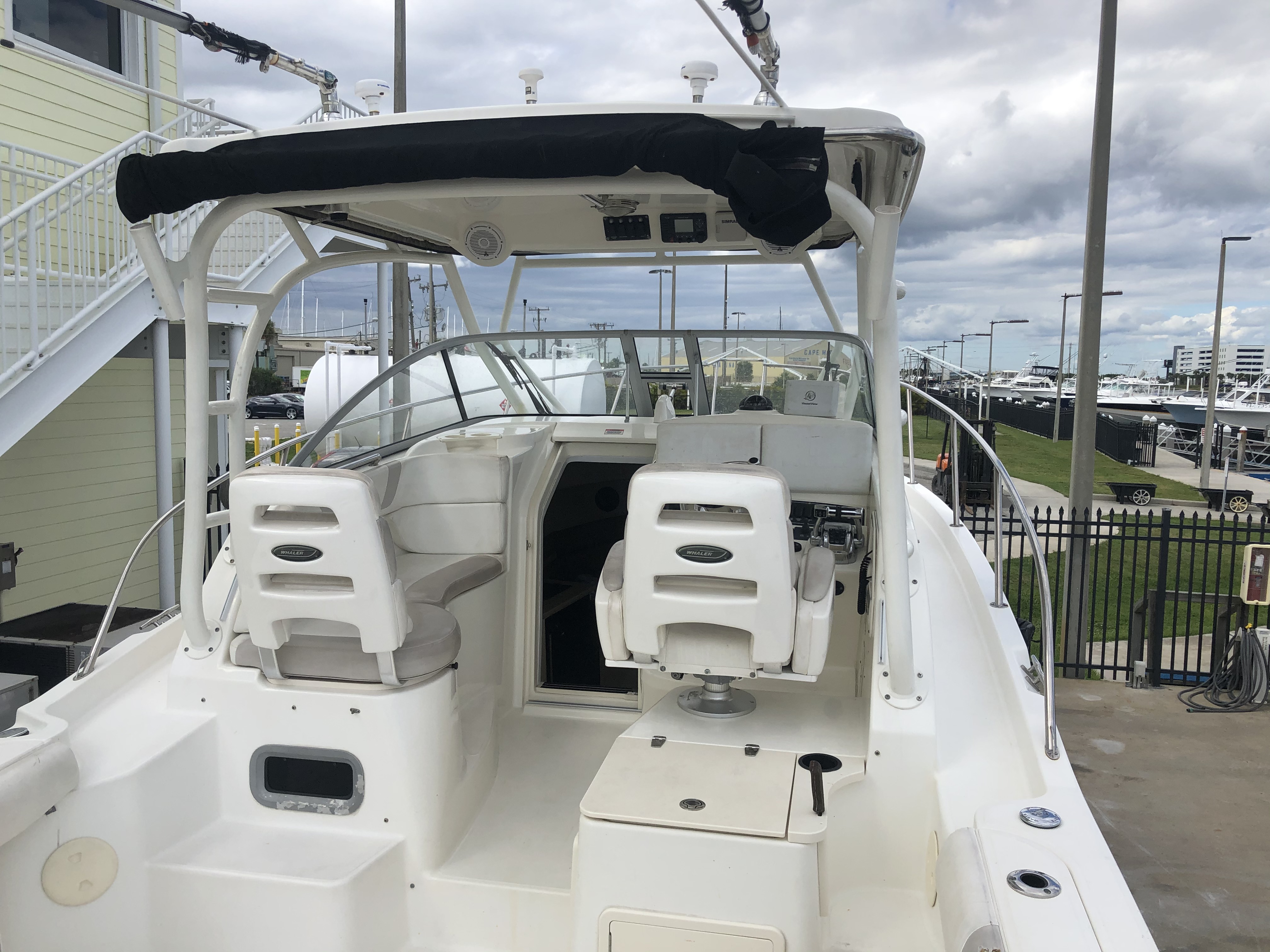 30' Boston Whaler, Listing Number 100878931, Image No. 6
