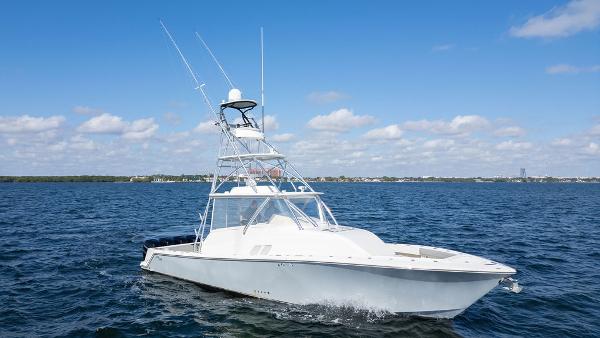 2015 SeaVee 43' Photo of 2015 SeaVee 43'
