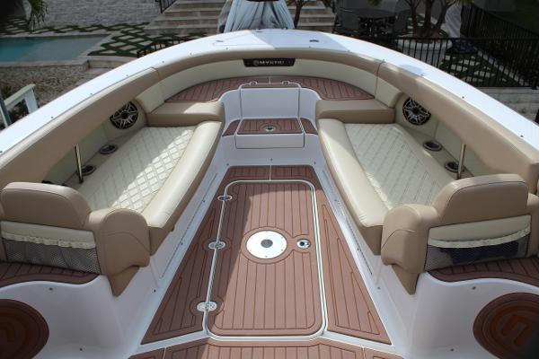 42' Mystic Powerboats, Listing Number 100912738, Image No. 35