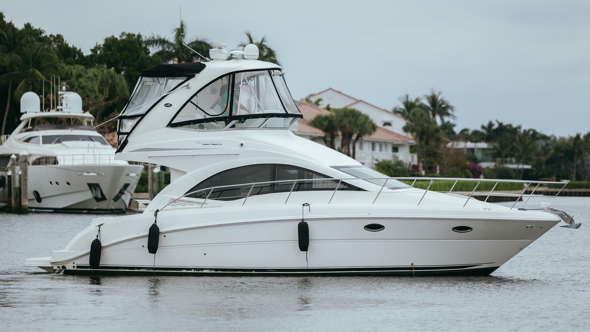 39 ft Sea Ray 2010