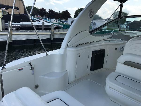 30' Sea Ray, Listing Number 100875988, - Photo No. 14