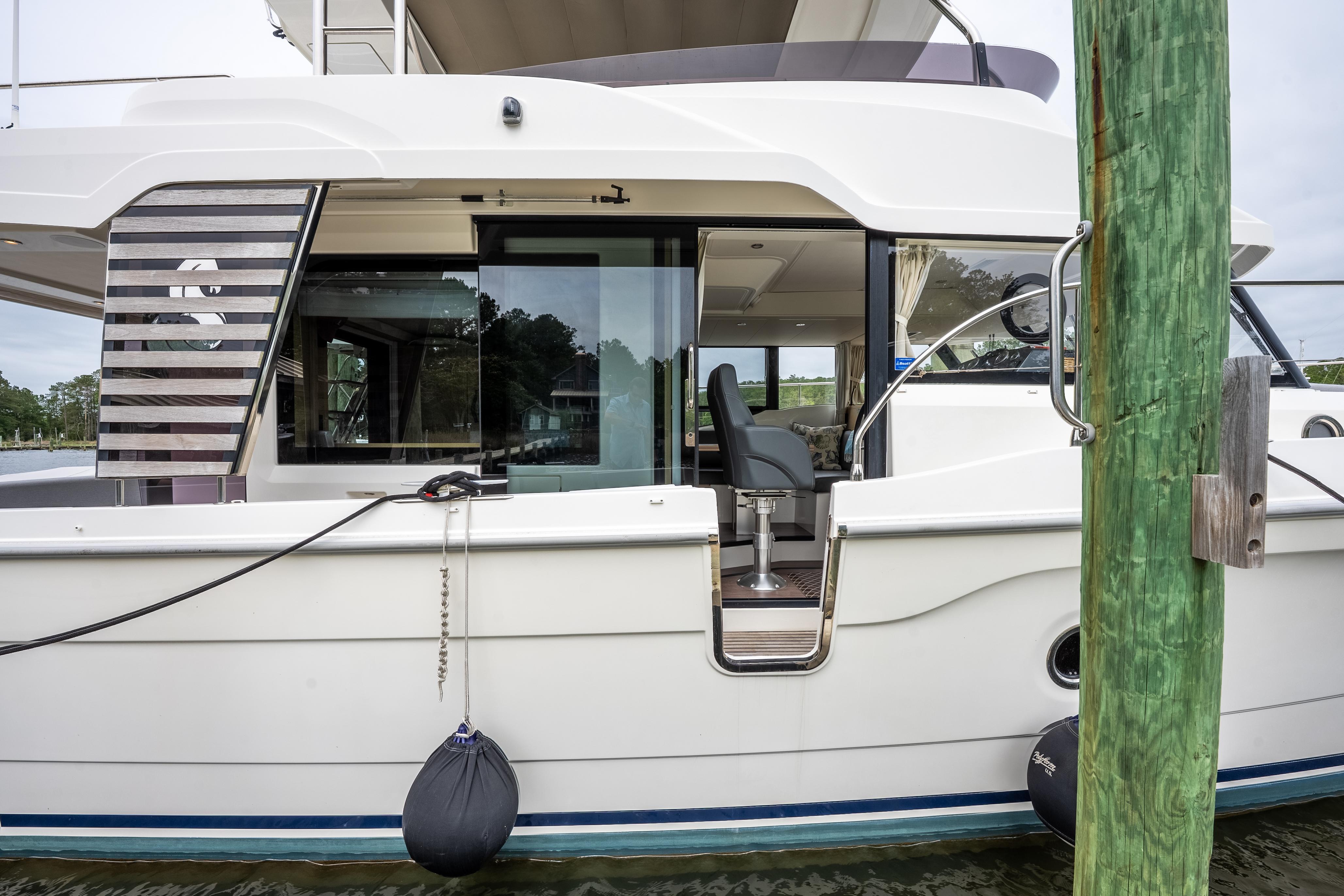 Beneteau-ST48 Swift Trawler 48 2022-Sweetest Southern Comfort NC-US-9749809 | Thumbnail