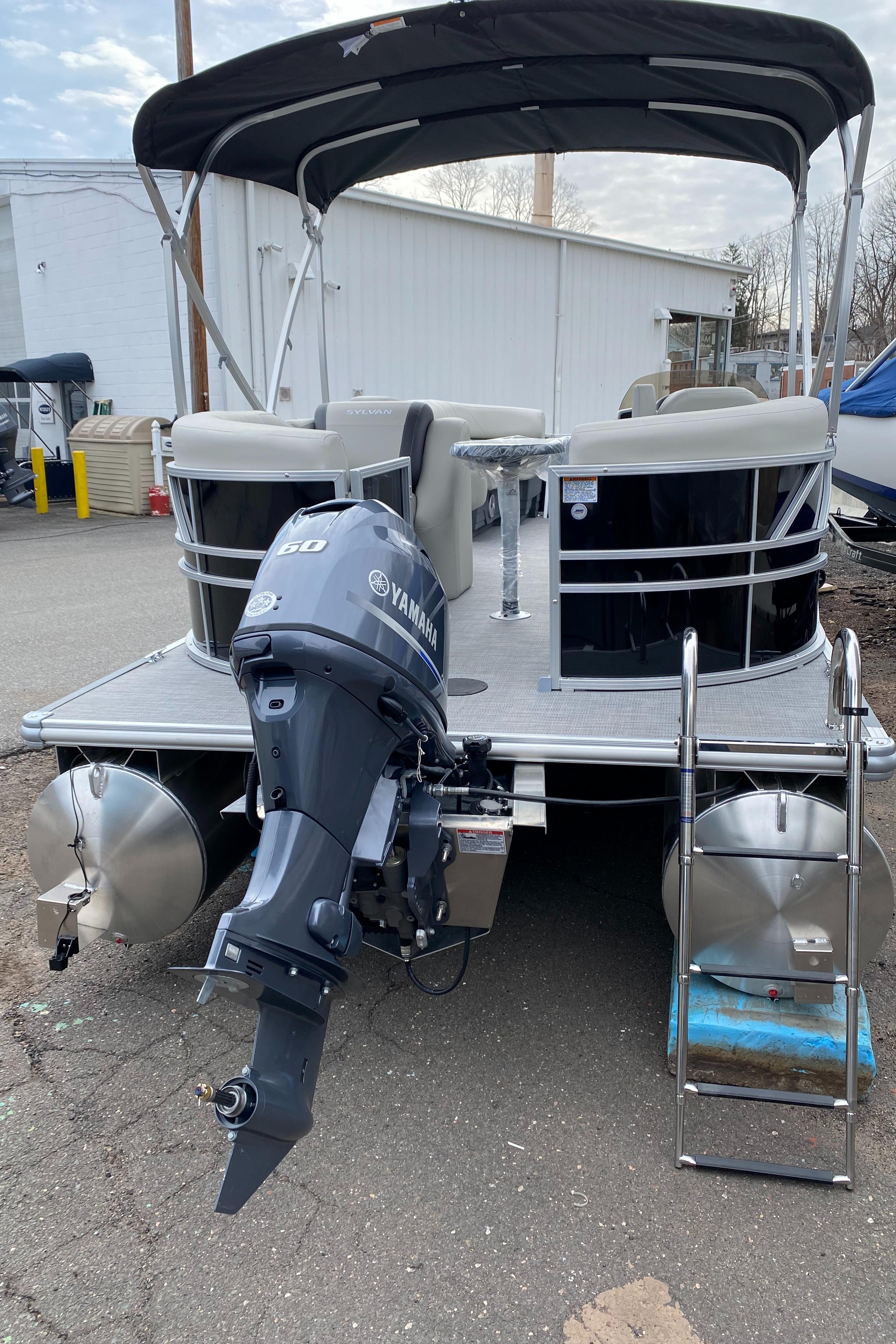 2026 Sylvan Mirage 820 LZ 9