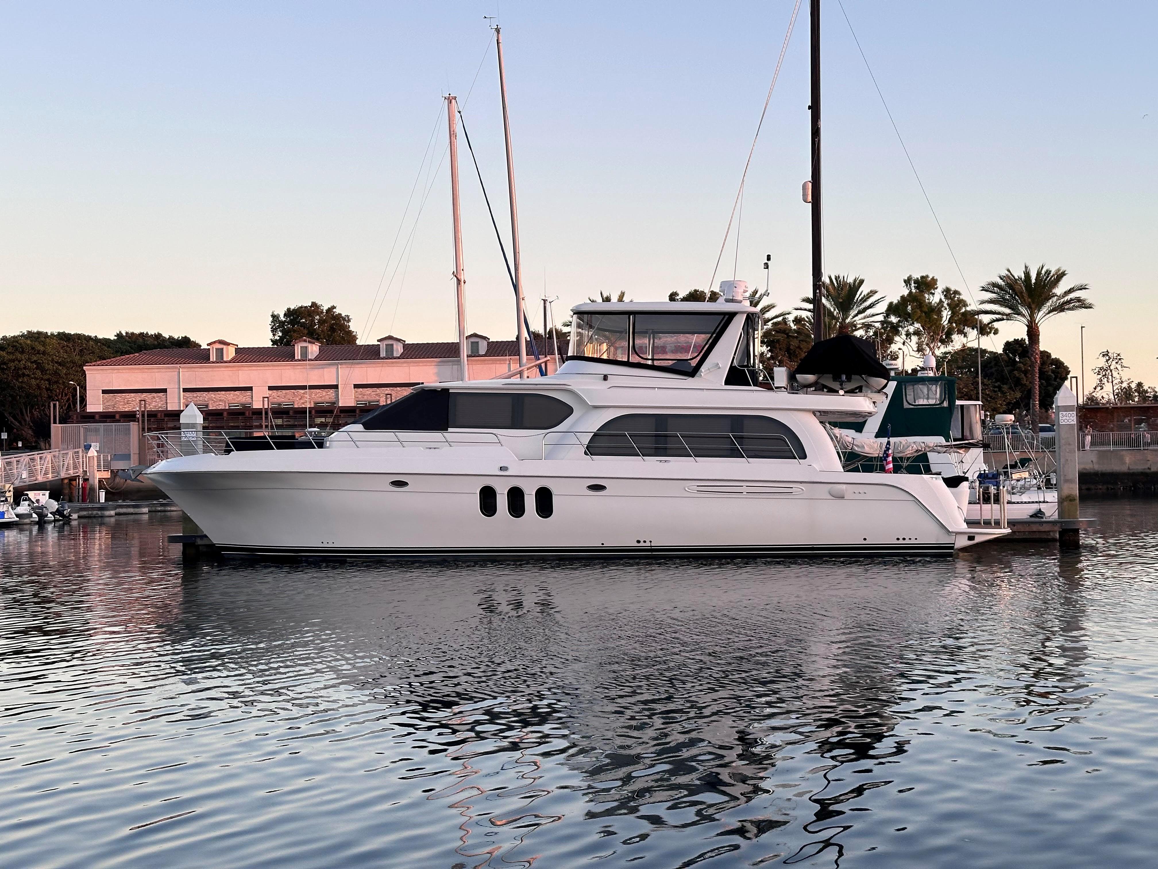 62′ Navigator 2011 Yacht for Sale