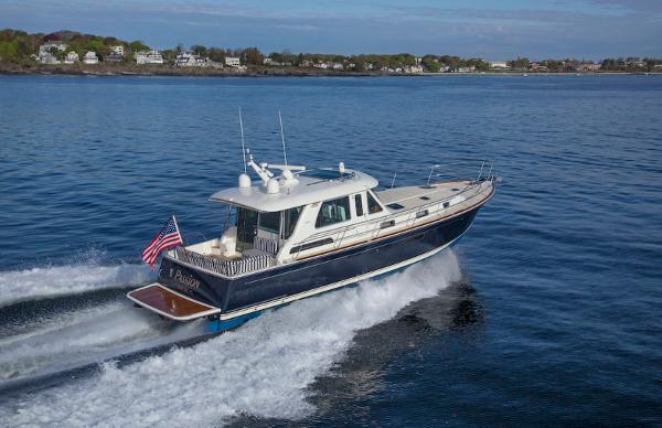 Photo of 2015 Sabre 48'