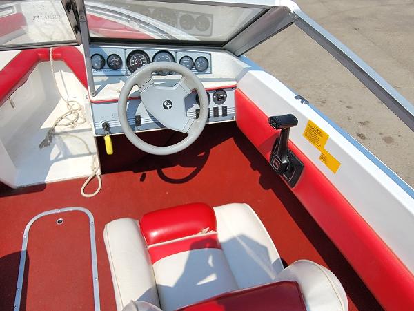 1992 Larson boat for sale, model of the boat is All American 170 & Image # 10 of 15