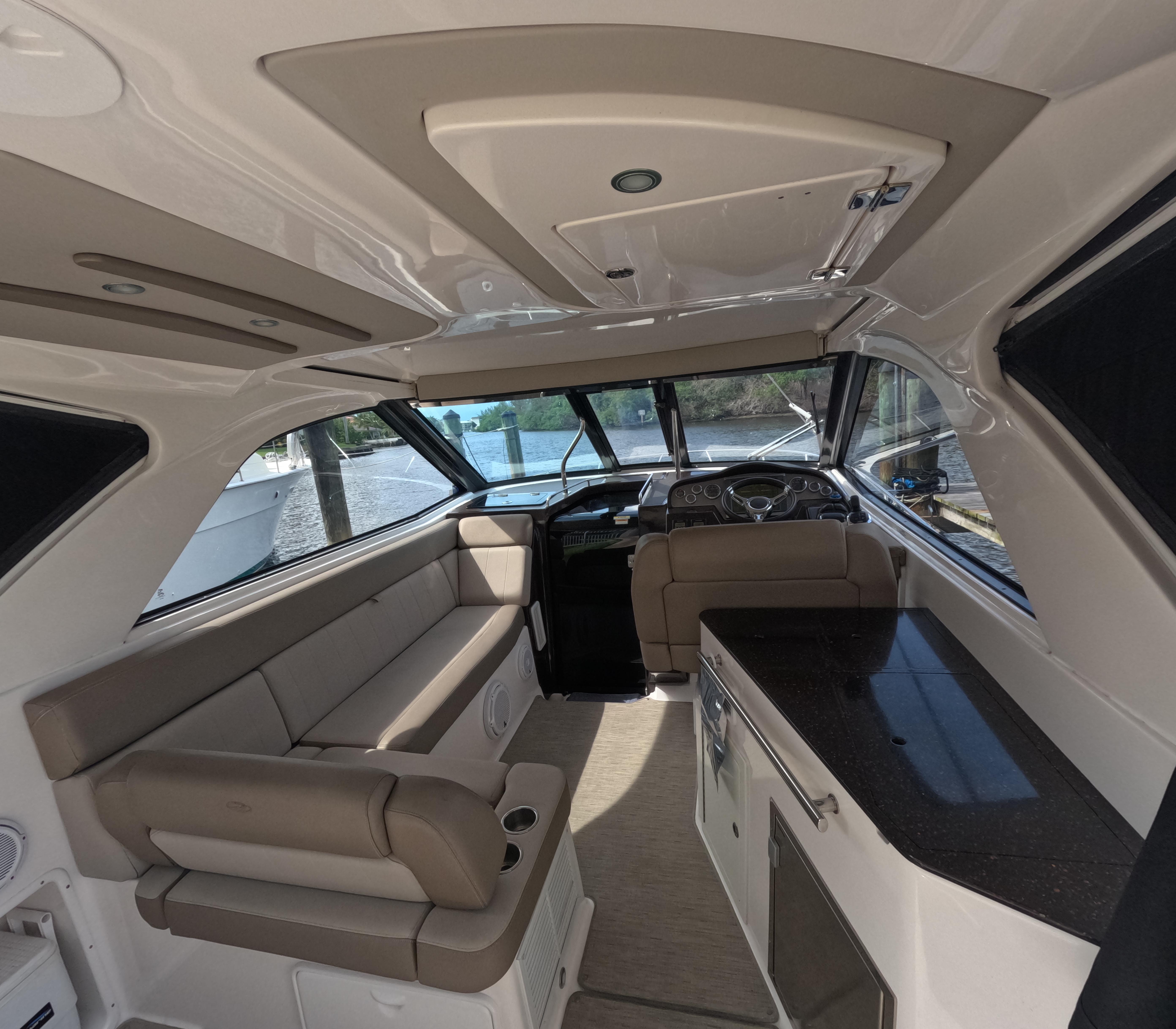 2015-regal-35-sport-coupe-power-9529898-20240903044029746-1_XLARGE