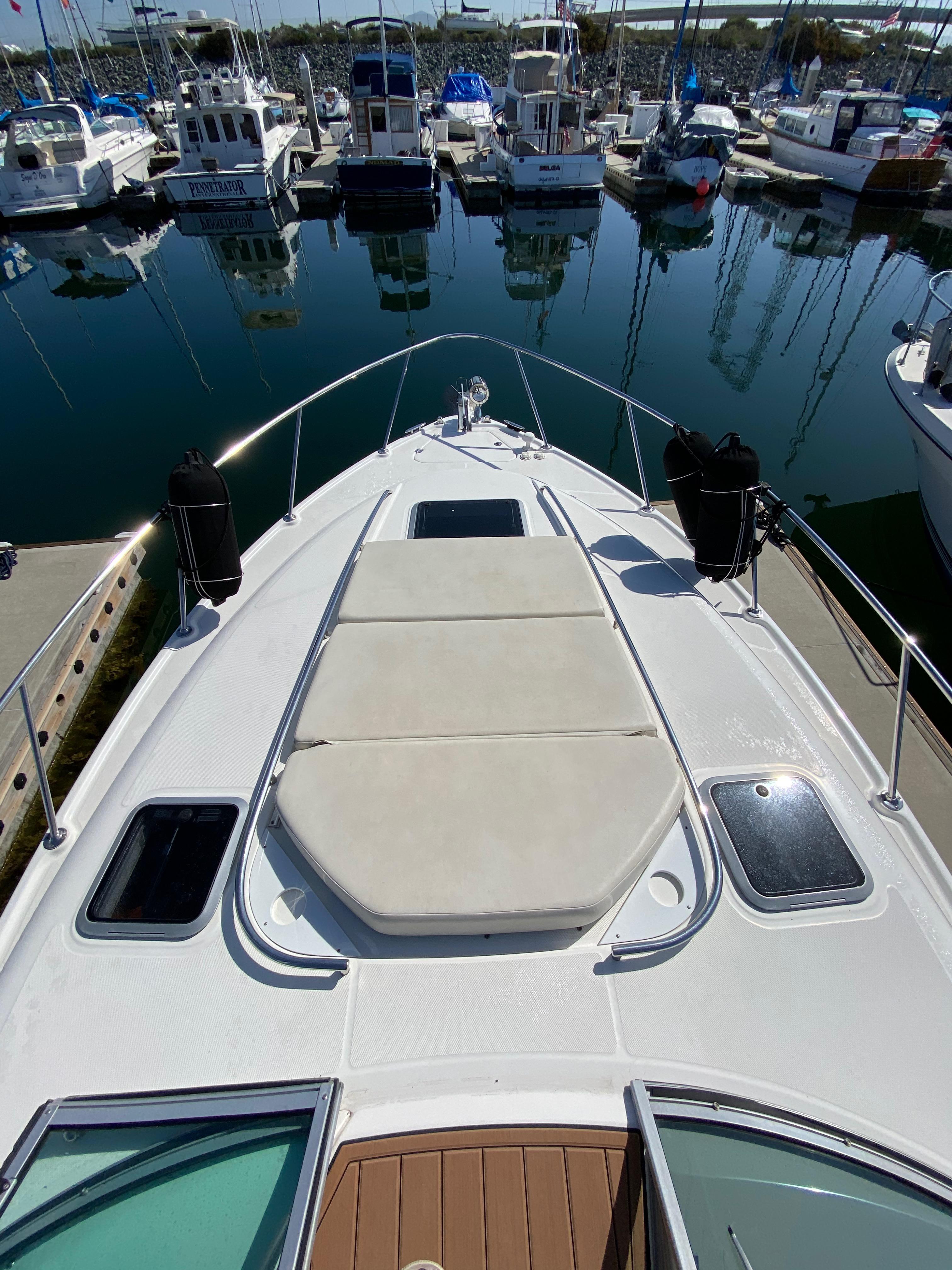Image [25] of 2008 Chaparral 310 Signature