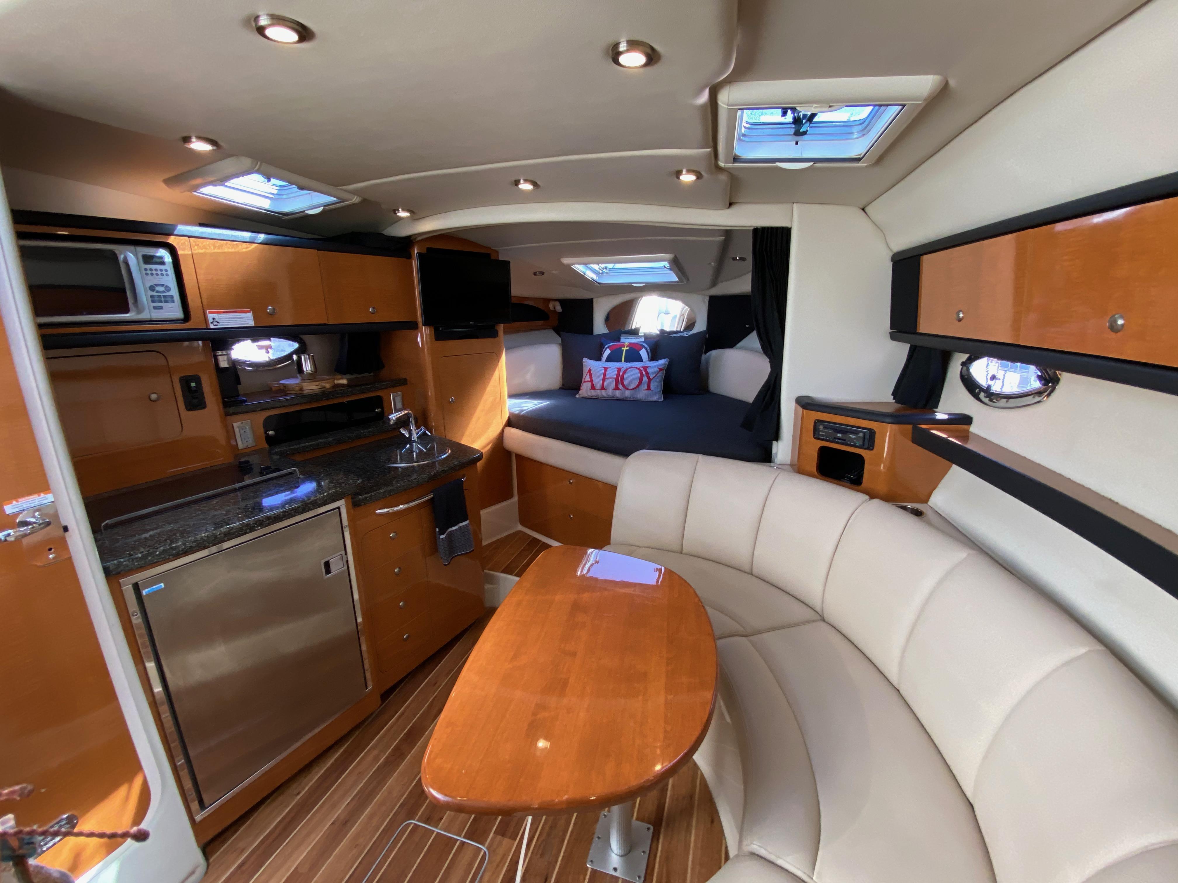 Image [32] of 2008 Chaparral 310 Signature