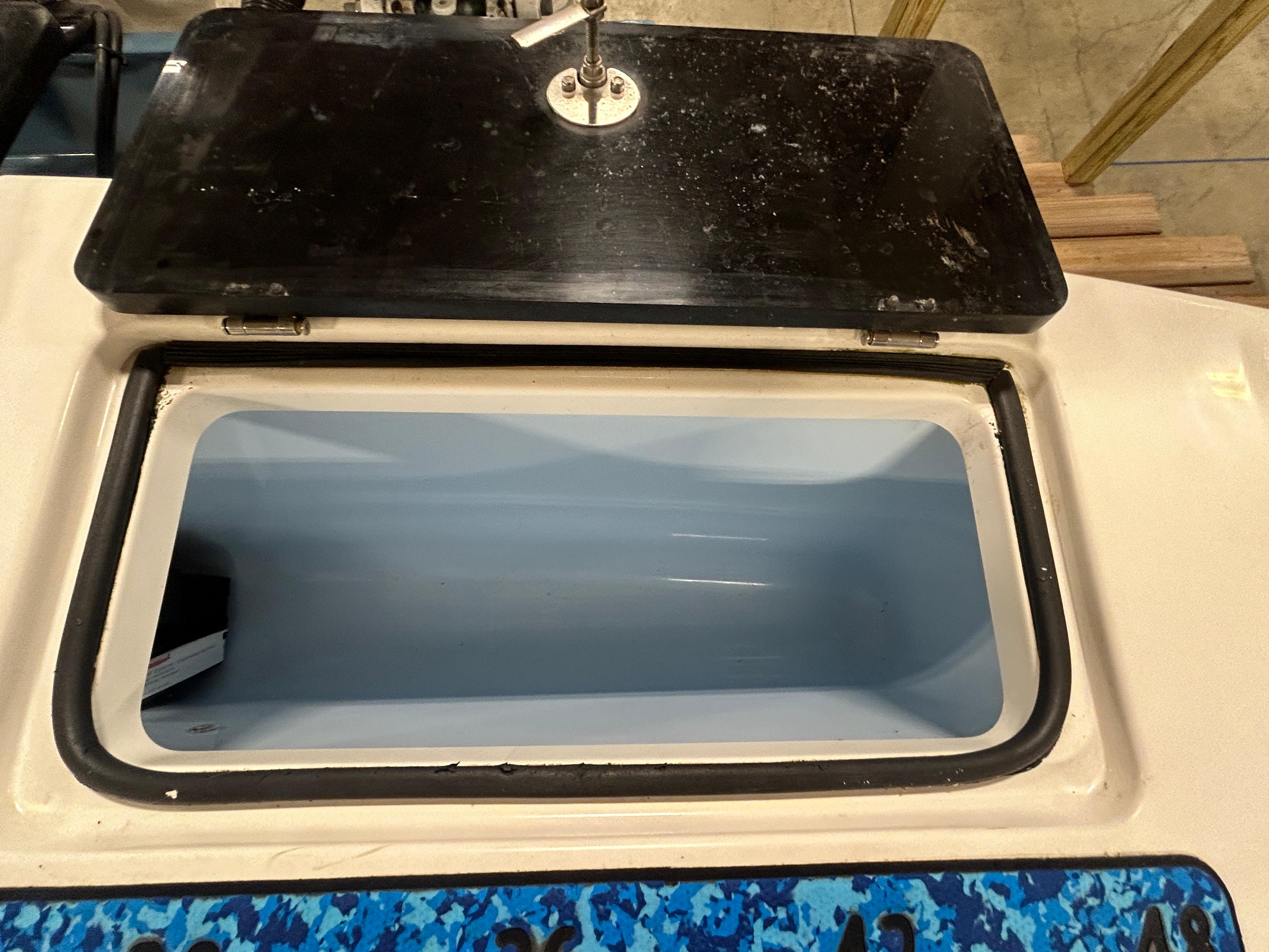 2019-albemarle-27-dual-console-power-9659901-20250120141354837-1_XLARGE