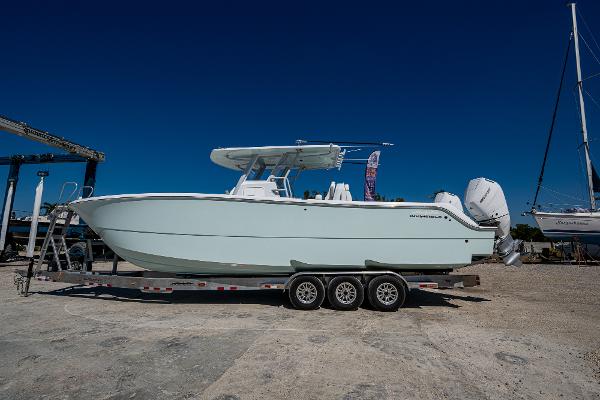 Photo of 2025 Invincible 34'