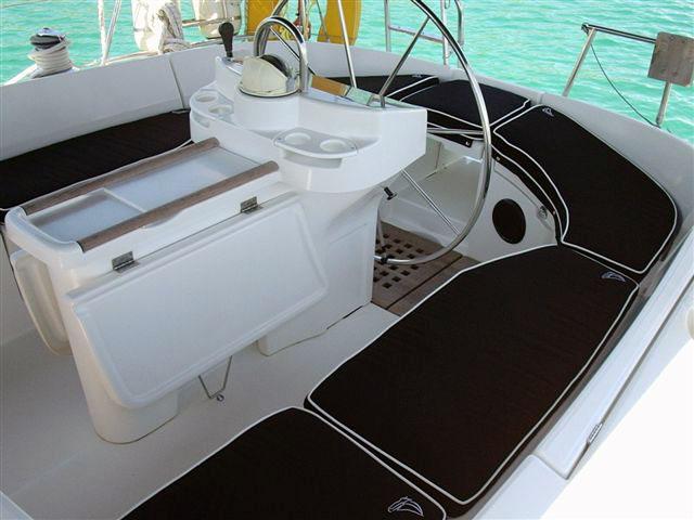 Yacht Photos Pics