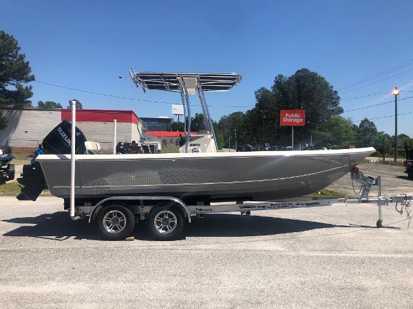 2021 Bulls Bay boat for sale, model of the boat is 2200 & Image # 4 of 32