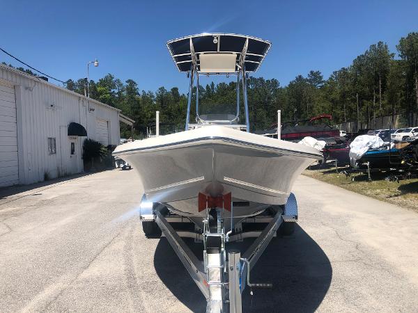 2021 Bulls Bay boat for sale, model of the boat is 2200 & Image # 6 of 32