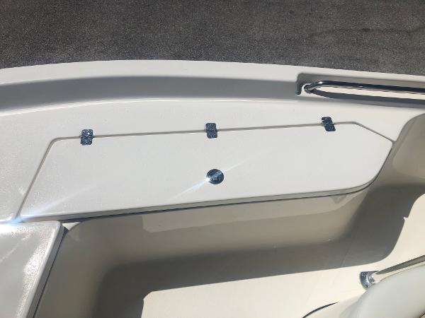 2021 Bulls Bay boat for sale, model of the boat is 2200 & Image # 15 of 32