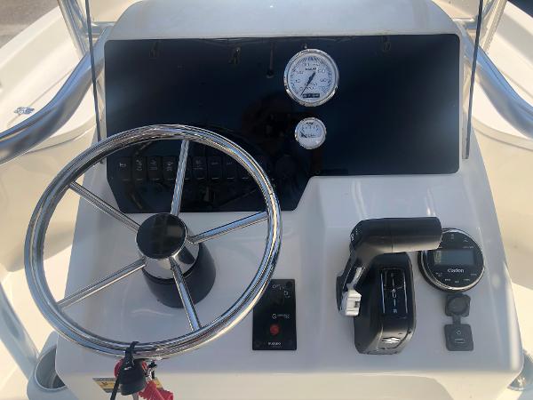 2021 Bulls Bay boat for sale, model of the boat is 2200 & Image # 24 of 32