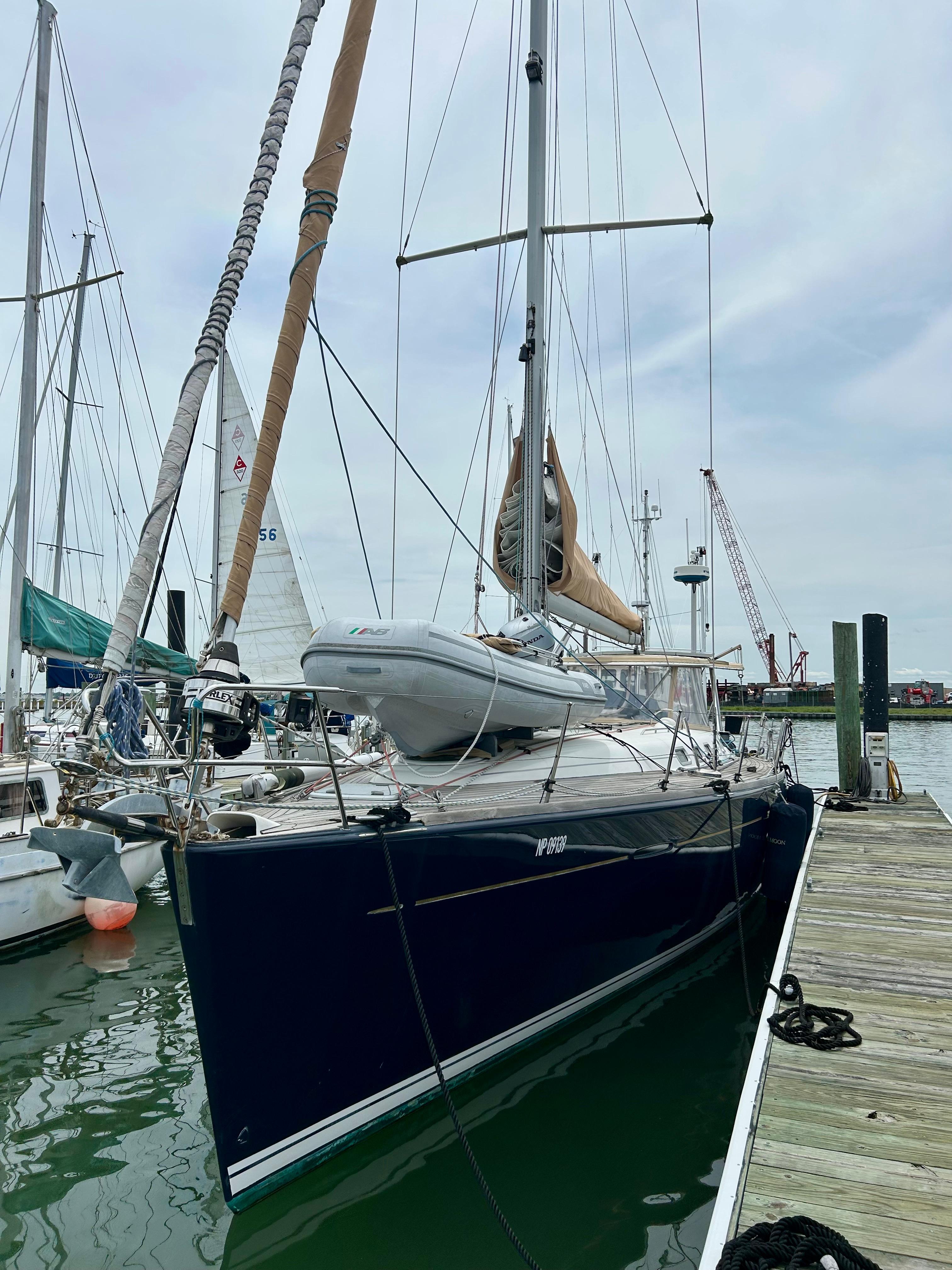 Yacht Photos Pics