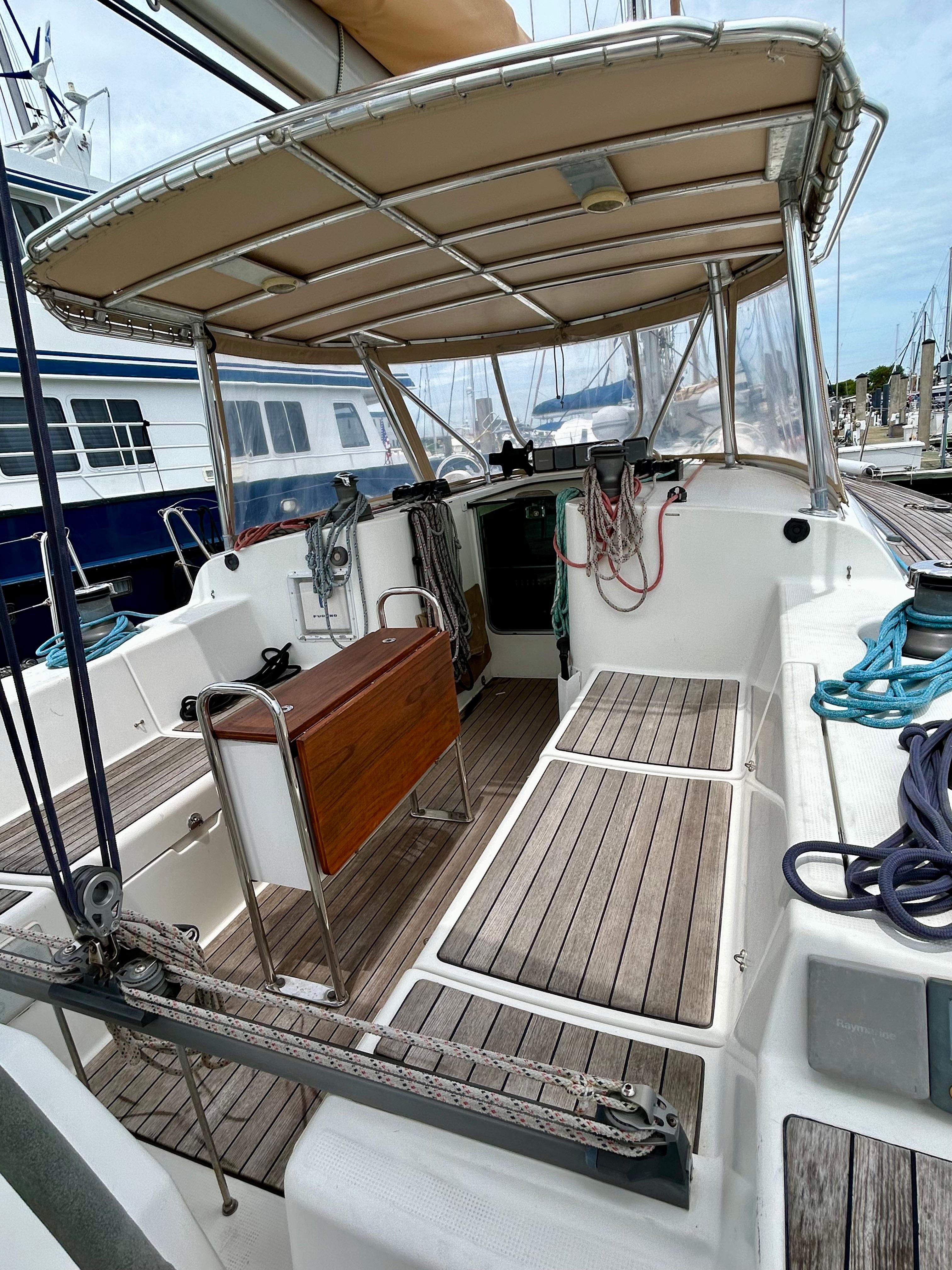 Yacht Photos Pics