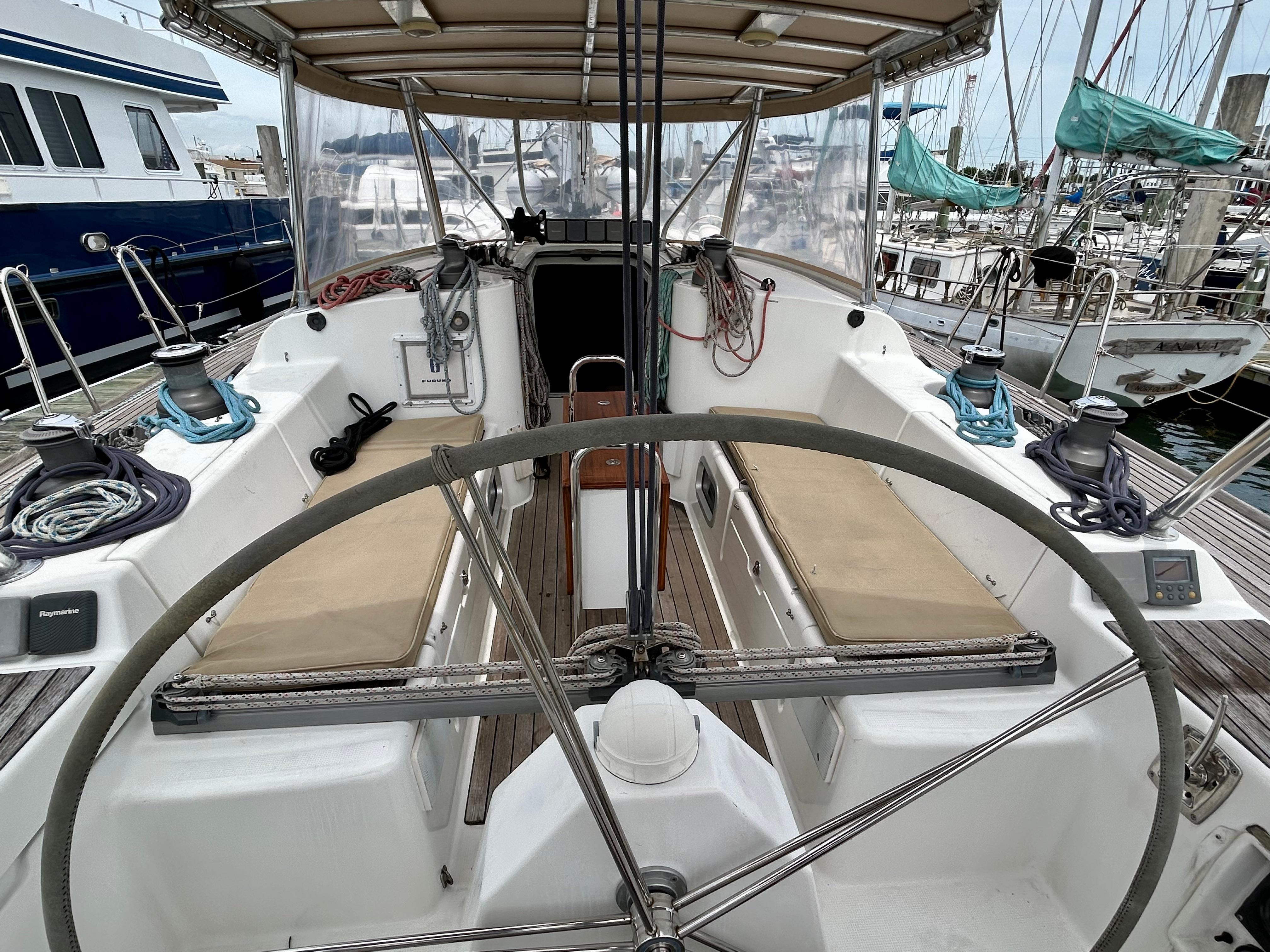 Yacht Photos Pics