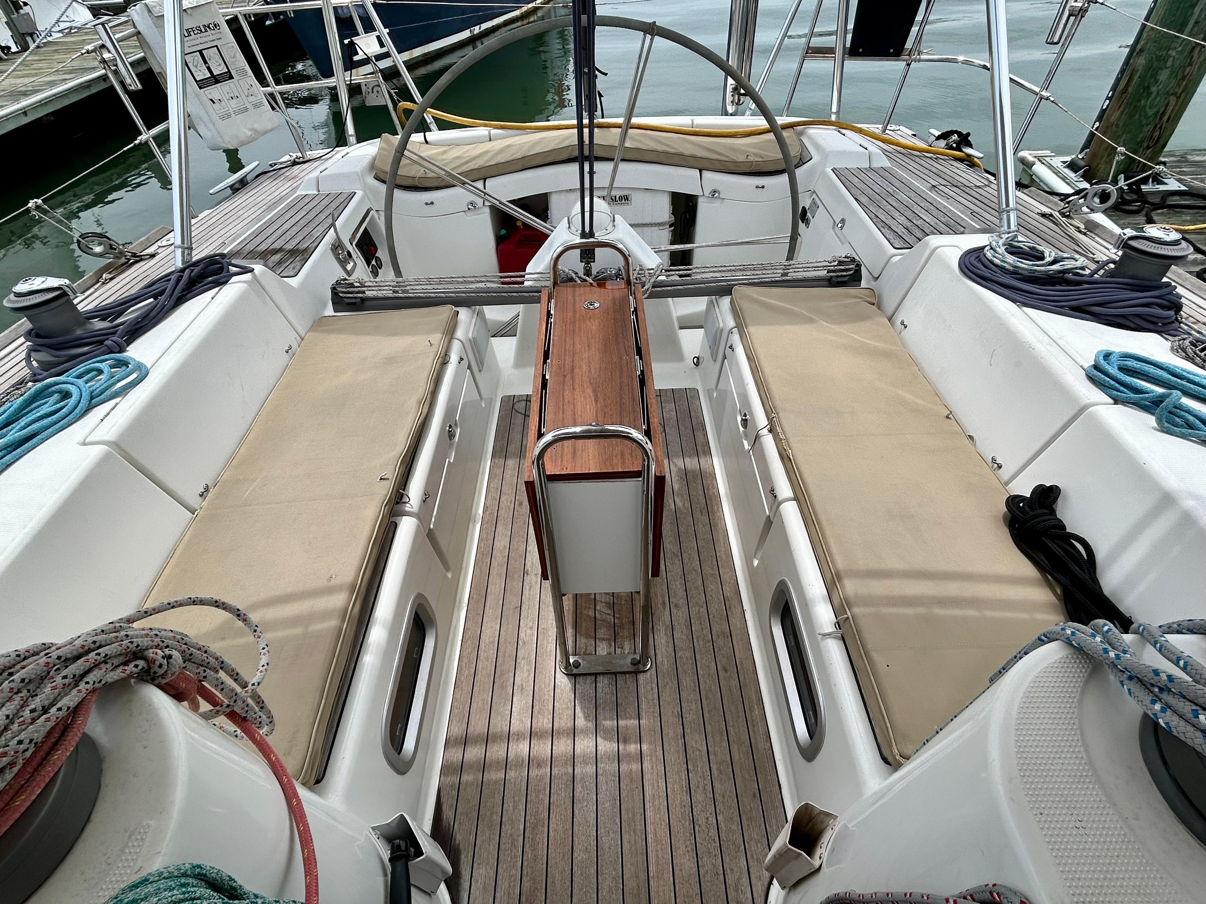 Yacht Photos Pics