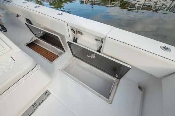 35' SeaHunter, Listing Number 100906167, - Photo No. 6