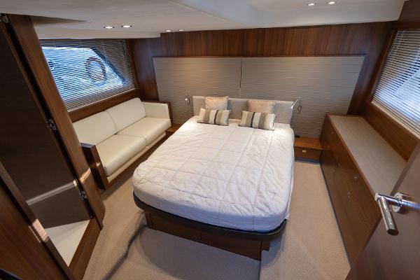 Princess Motor Yacht Sales - Used Princess V48