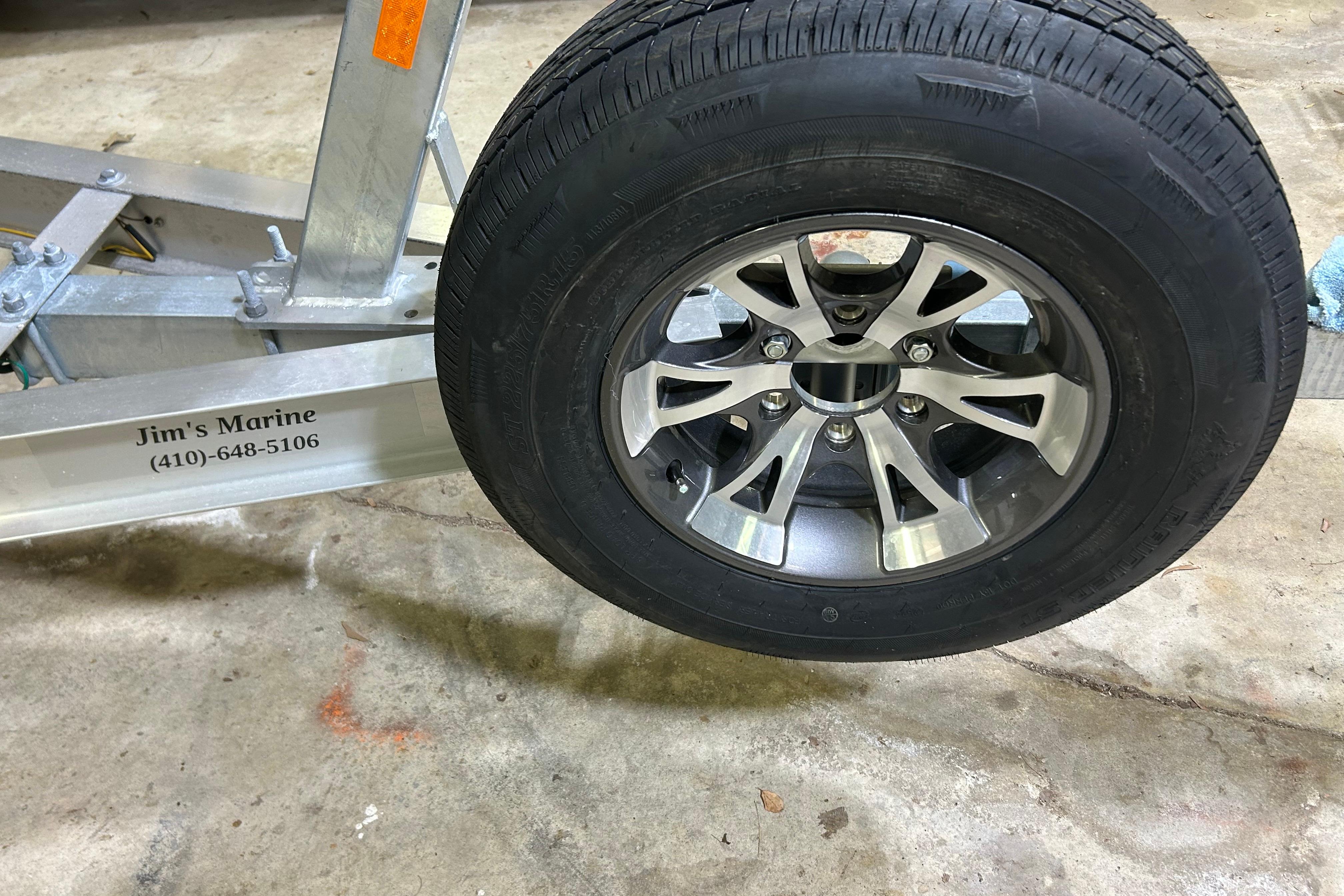 Trailer wheel for 2024 Tidewater 198 CC Adventure boat at Jimu0027s Marine.