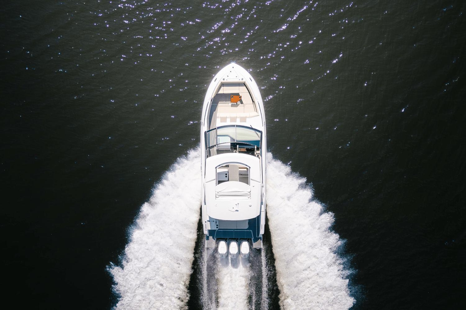2025-cruisers-yachts-38-gls-outboard-power-9299920-969111598-0-300920240700-28
