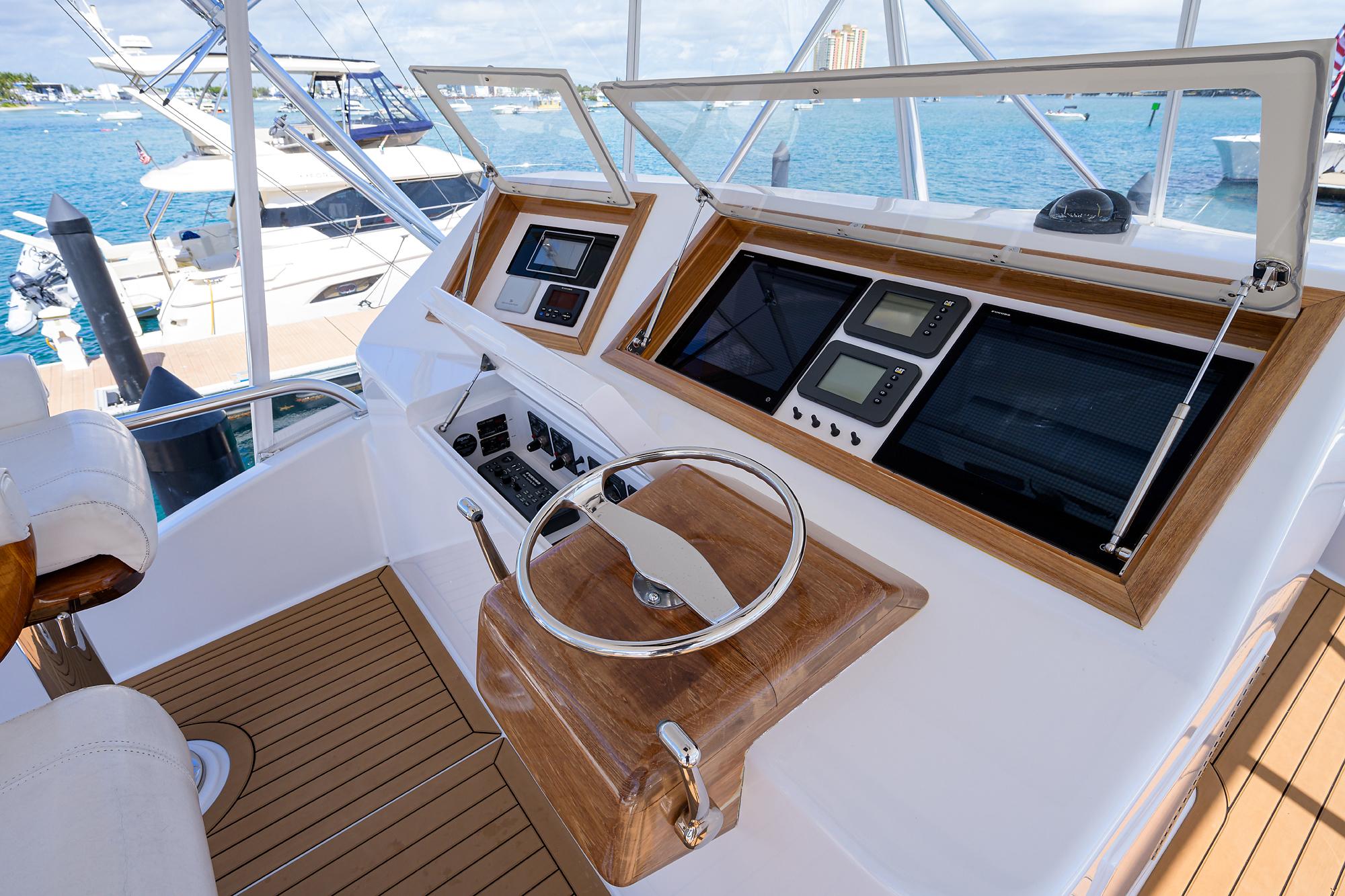 Titan 62 - Capricorn -Flybridge