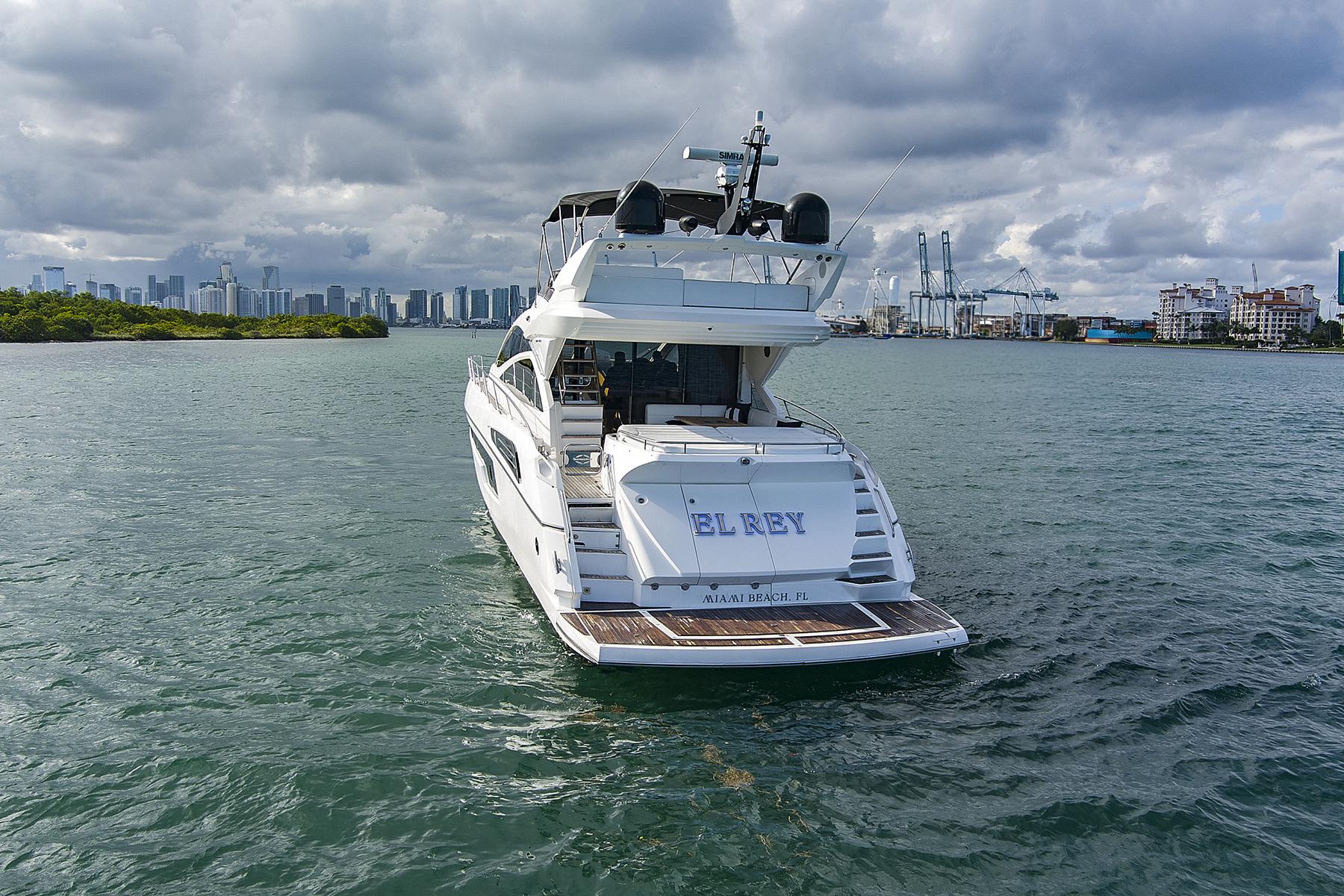 2015 Sunseeker 68 Sport Yacht El Rey