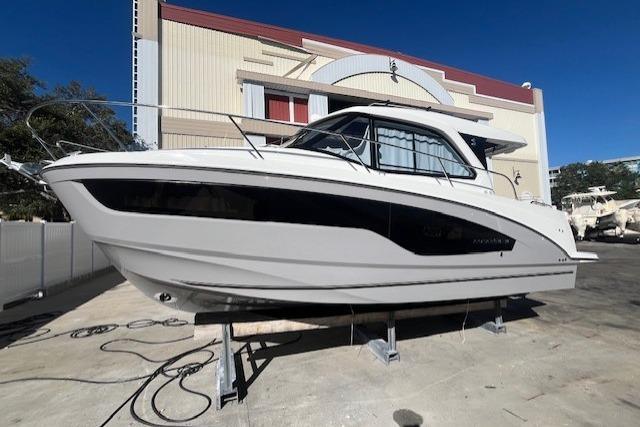 2026 Beneteau Antares 9 V2