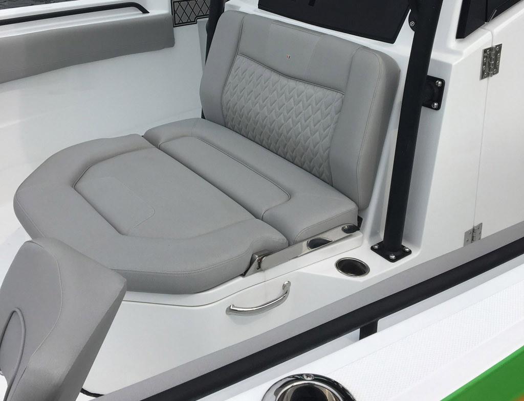 Center Console Forward Seat w/Back Rest