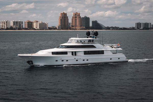 Amico Yacht Photos Pics 