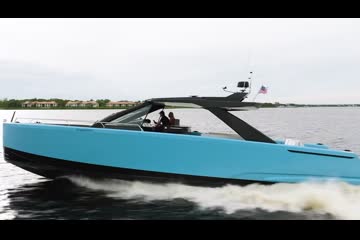 Alia Yachts 16m video