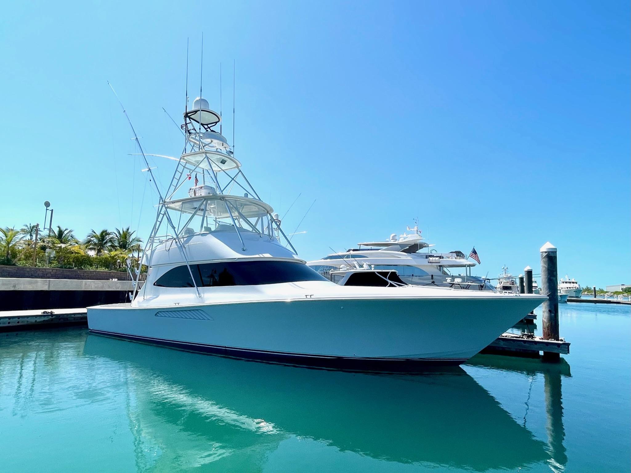 2009 Viking 50 Convertible-Reel Twisted-Profile