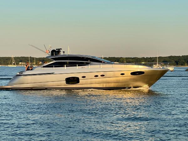 2015 Pershing 62