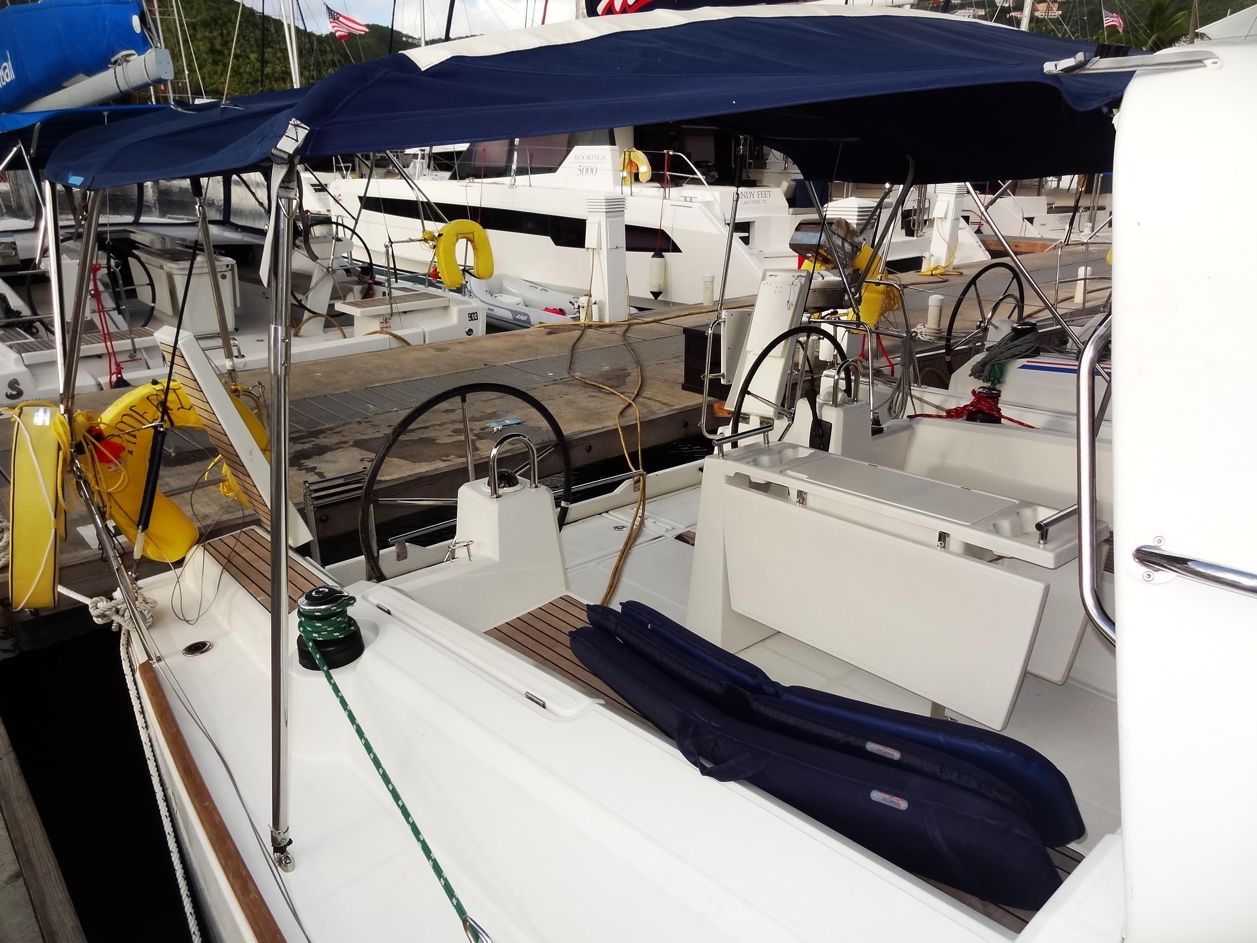 Yacht Photos Pics