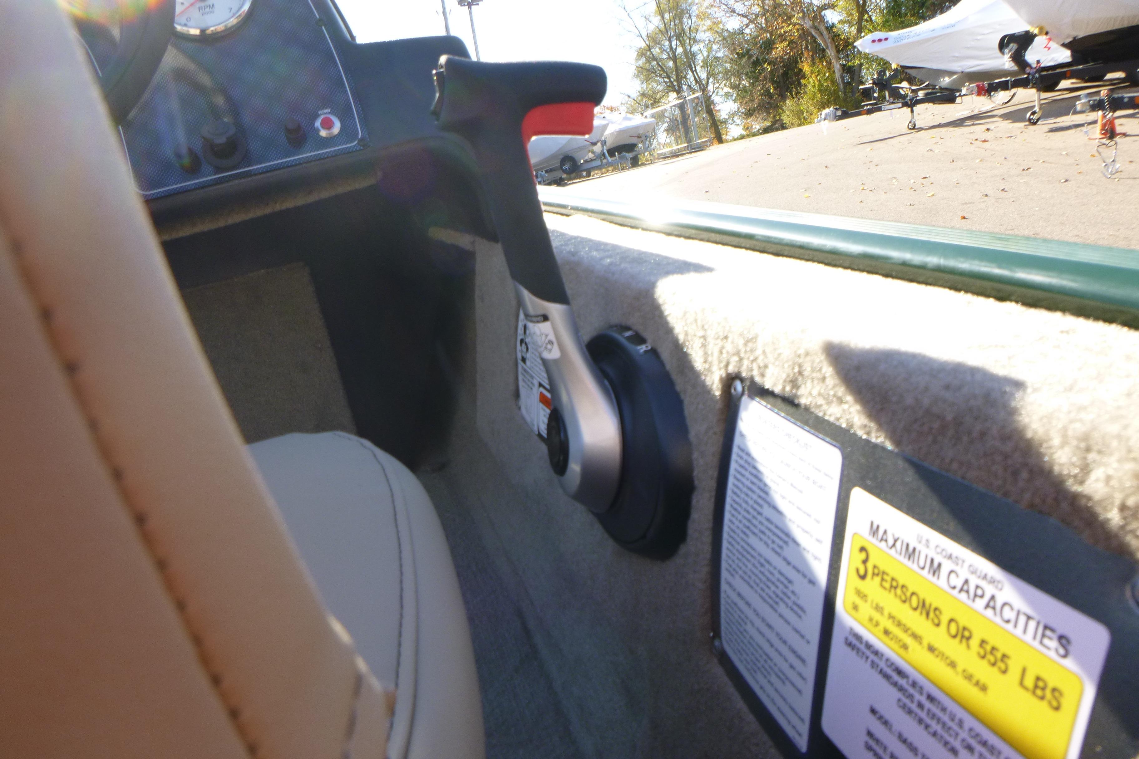 2026 Tracker Bass Tracker Classic Limited Gallery