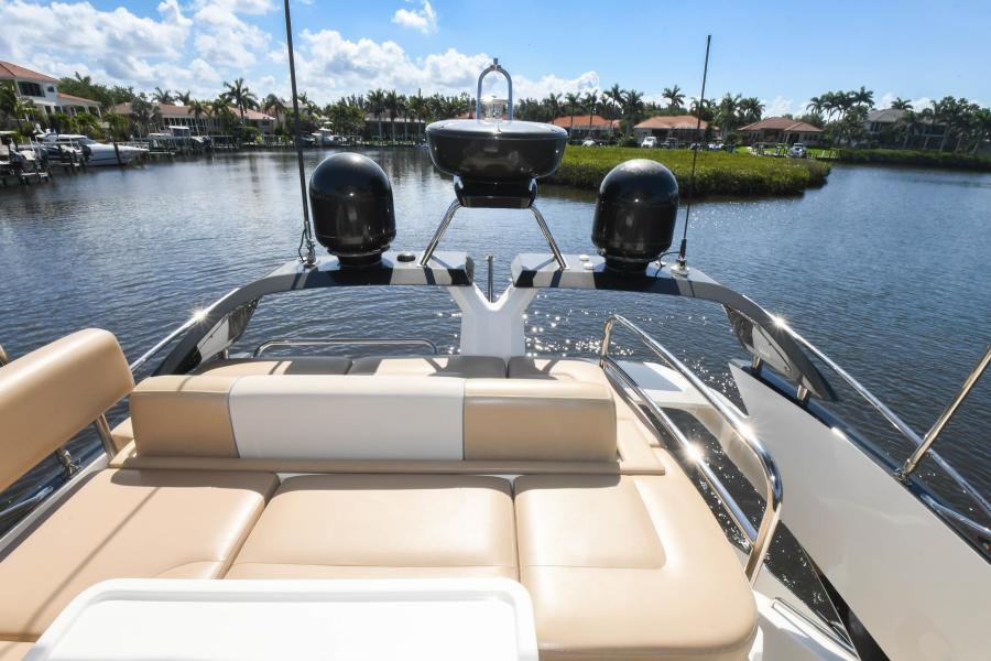 2013 42 Marquis Sport Bridge - Happy Ours III - Flybridge