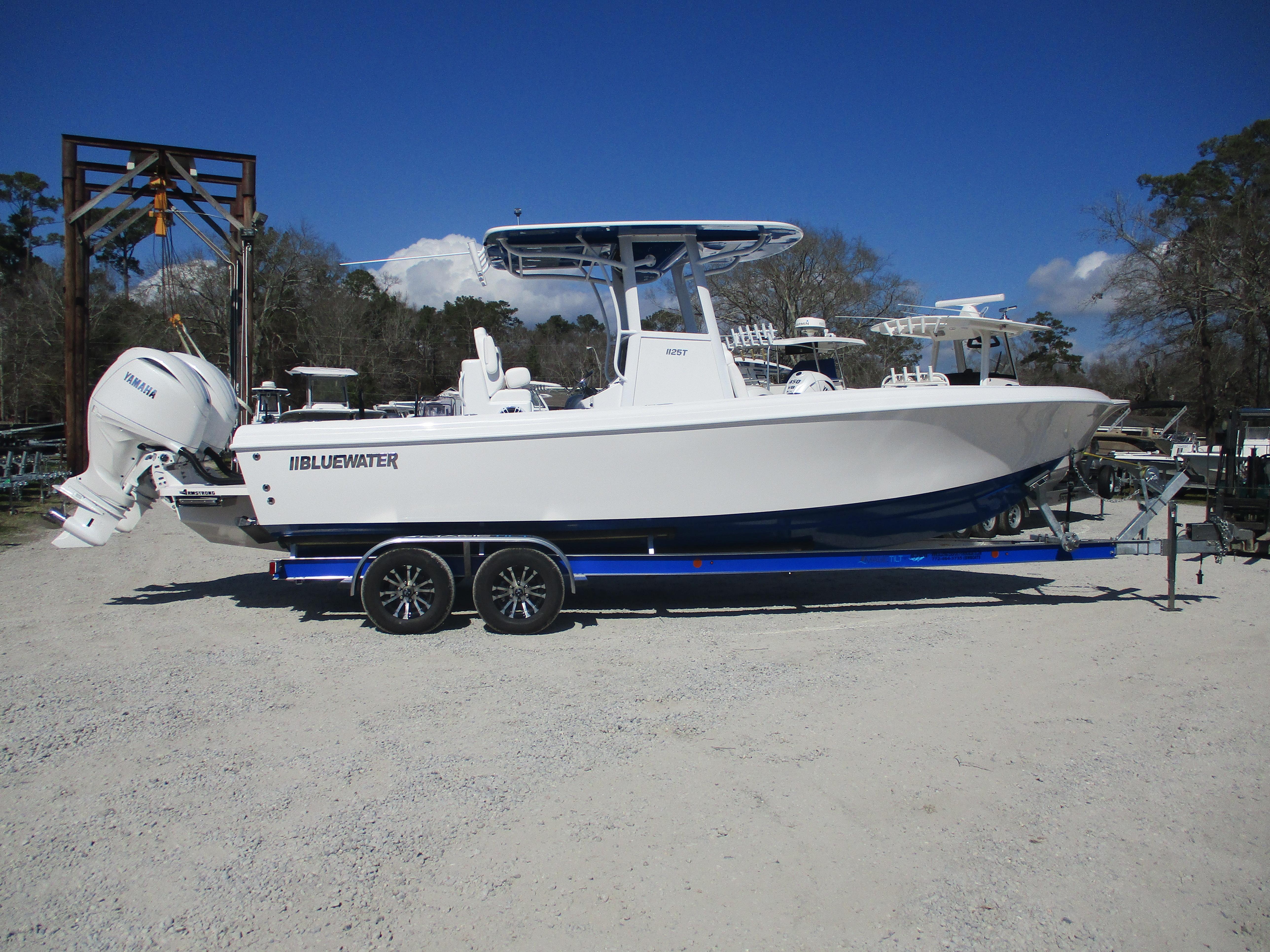 2025 Bluewater Sportfishing 25T